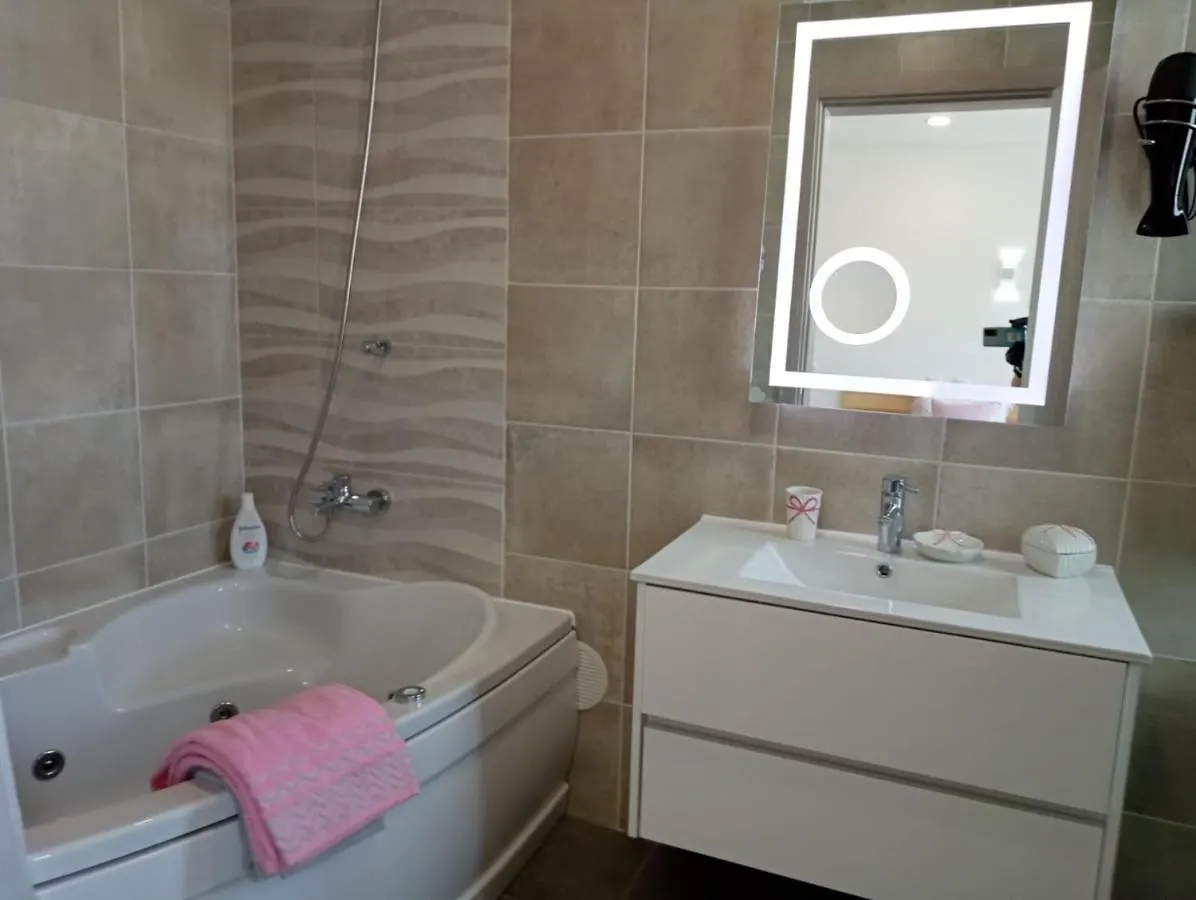 Villa Luz 37 - Jacuzzi Terrace & Swimming Pool Albufeira