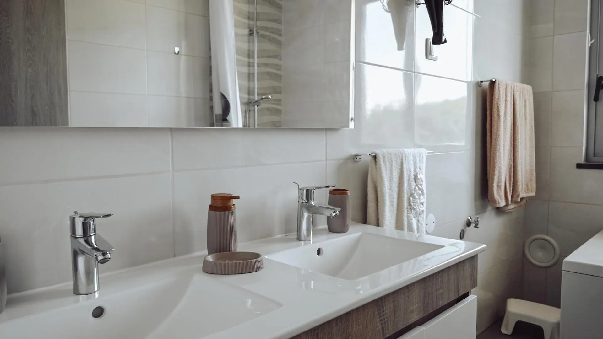 Villa Luz 37 - Jacuzzi Terrace & Swimming Pool Albufeira